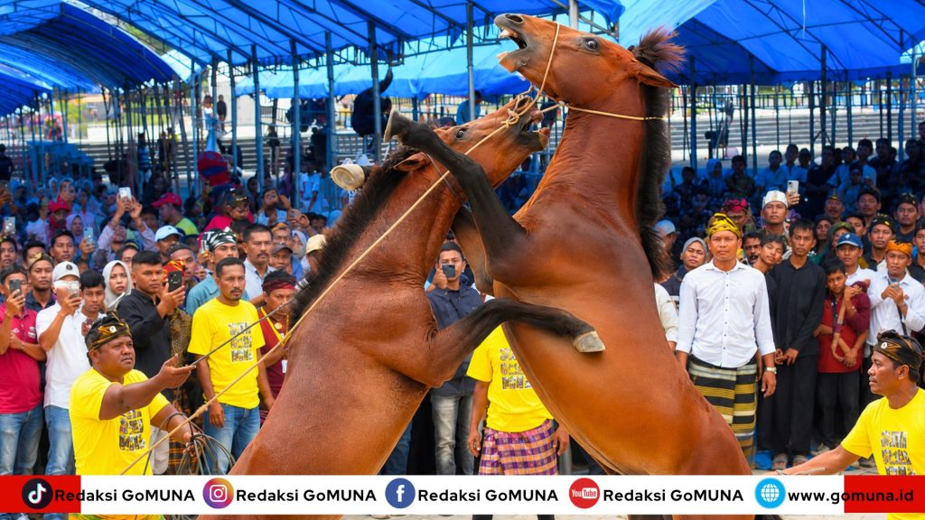 Makna Kawunaha di Balik Silaturahmi Akbar KKMM Sultra Jati Diri Masyarakat