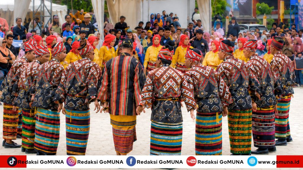 Makna Kawunaha di Balik Silaturahmi Akbar KKMM Sultra Jati Diri Masyarakat